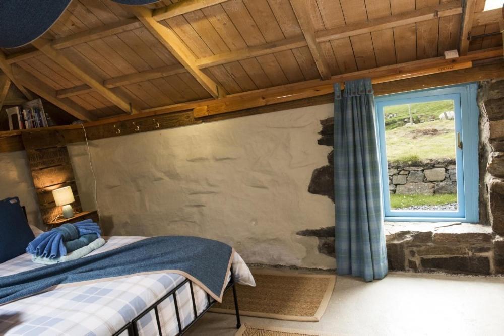 Tigh Bhisa Blackhouse Tolsta Chaolais Exterior photo